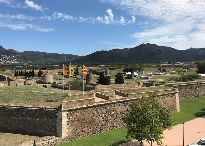 Apartamento En Complejo Residencial En Santa Margarita, Roses